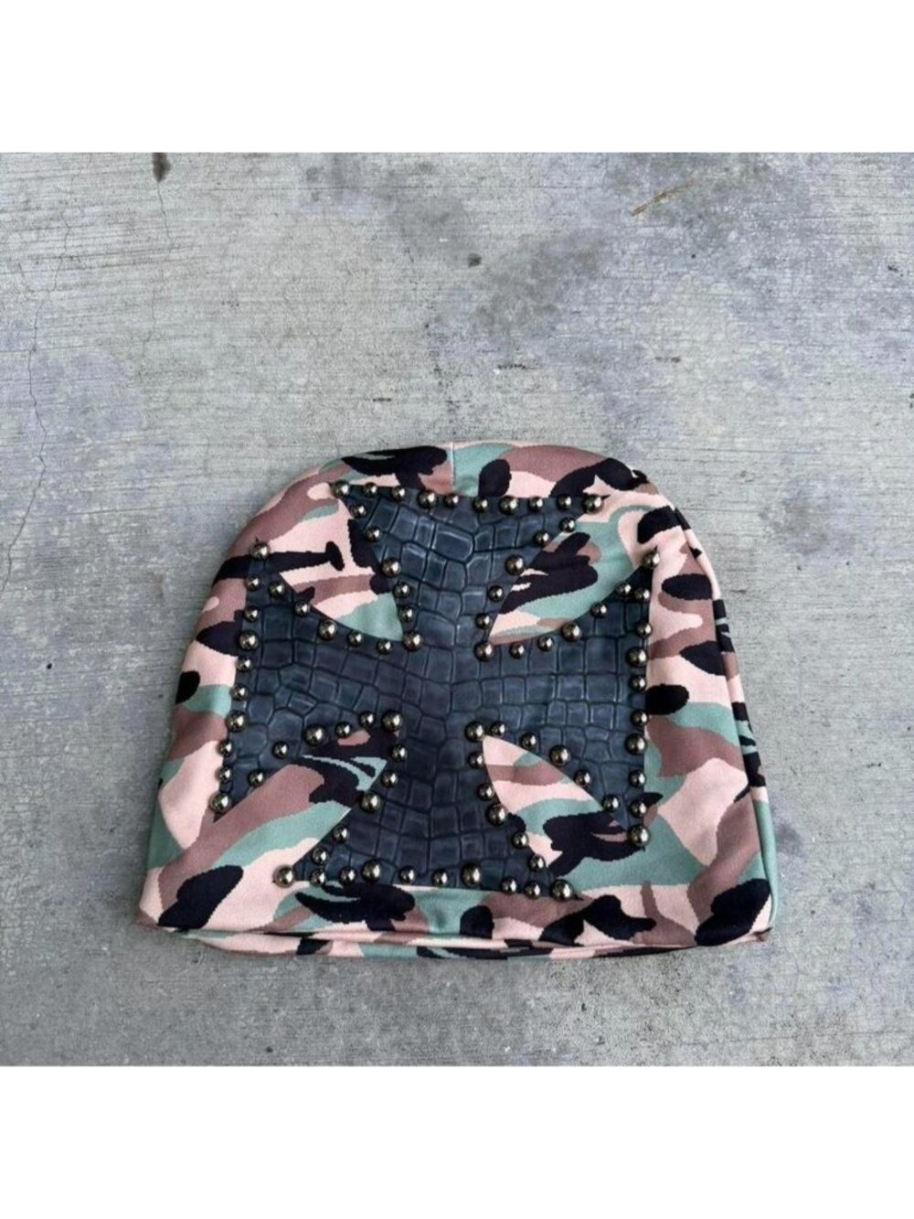 Studded camo beanie with a crocodile designed cross